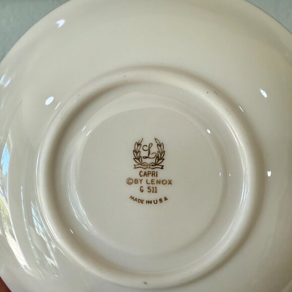 Lenox Capri~Platinum Trim~Discontinued 4-Piece Setting (4) Sets SET A - Picture 5 of 5